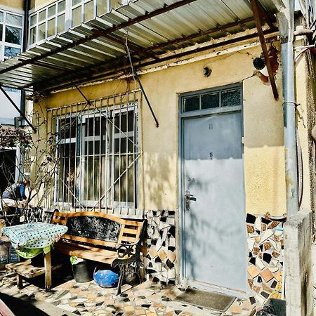 Historical Apartment In City Center Tiflis Dış mekan fotoğraf