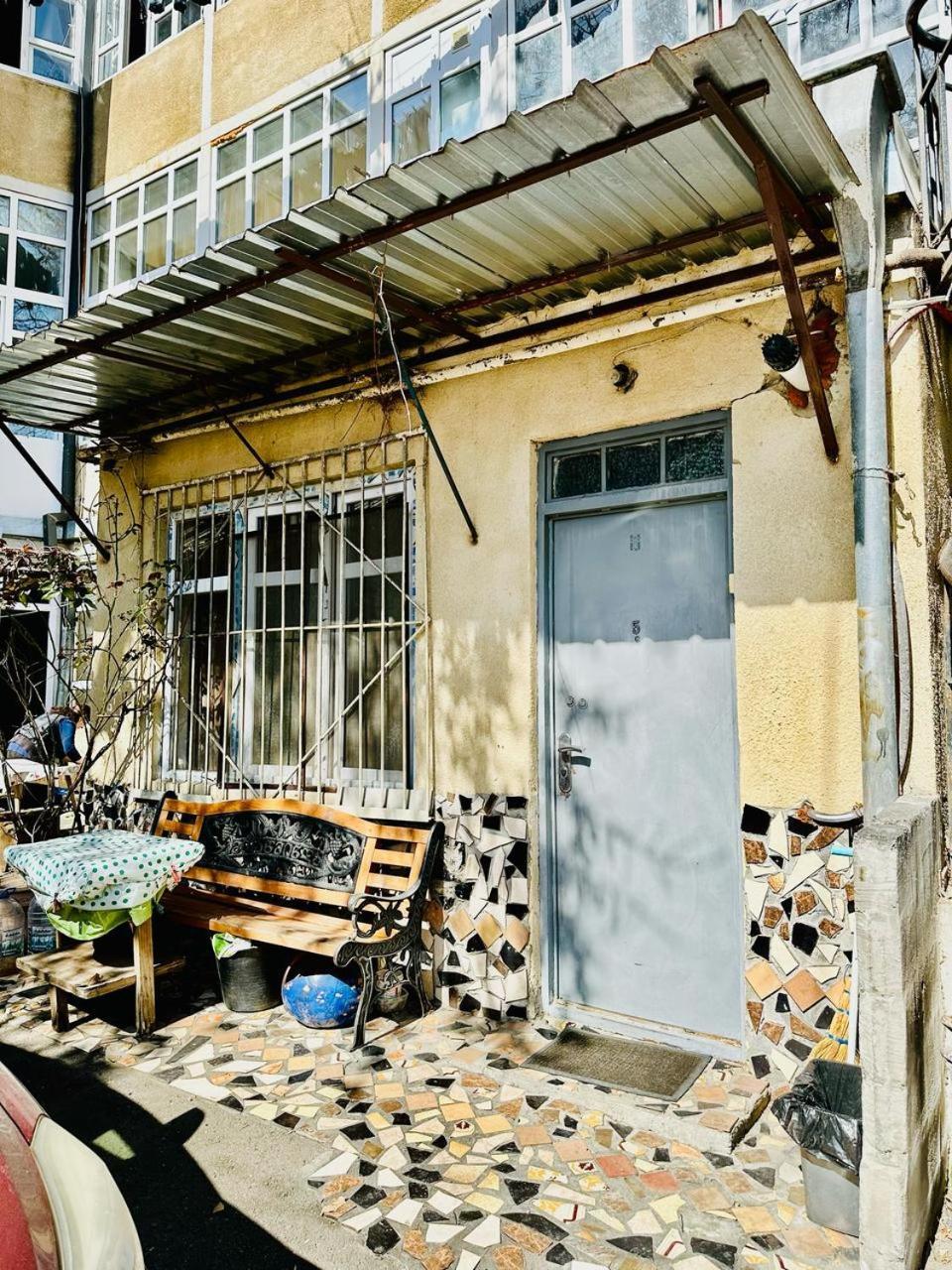 Historical Apartment In City Center Tiflis Dış mekan fotoğraf